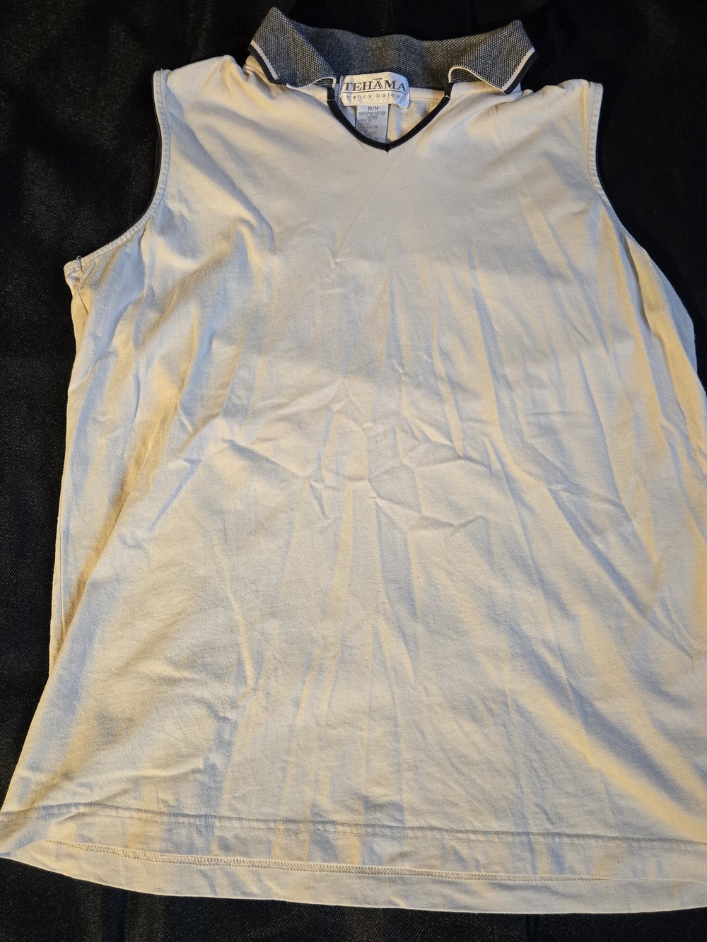 TEHAMA Women’s Sleeveless Polo Tank Top in Cream with Navy Trim